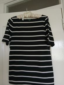 2 Ralph Lauren Ladies Teeshirts Sz L