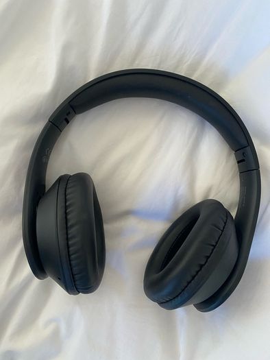 Bluetooth headphones
