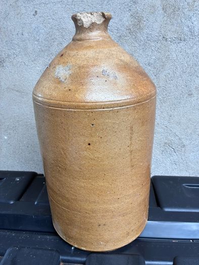 Stoneware flagon