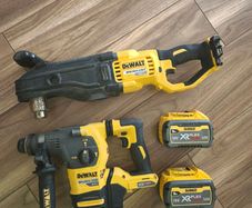 Dewalt