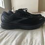 Brooks ladies trainers Image 2