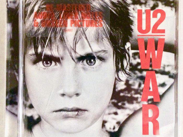 U2 - 'No Line on the Horizon' Limited Edition + 8 more albums + Bono biography