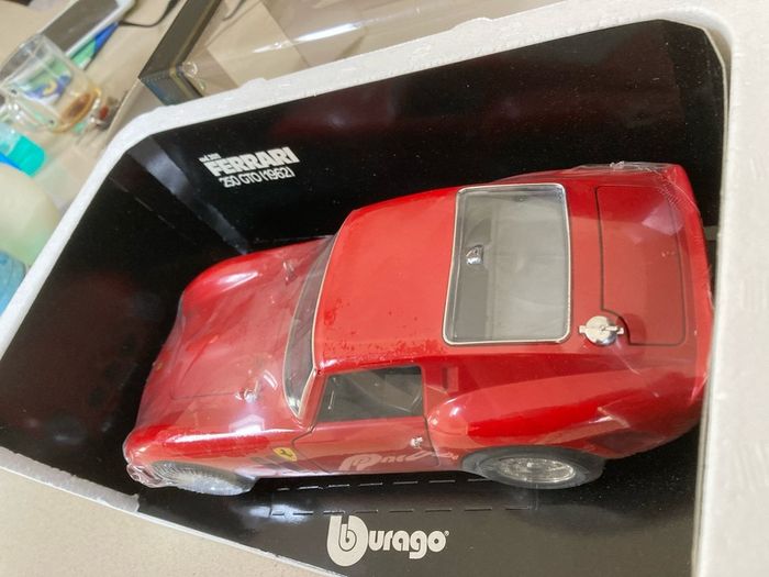 Ferrari 250 GTO Year 1983 USA market Burago 1/18 Extremely rare