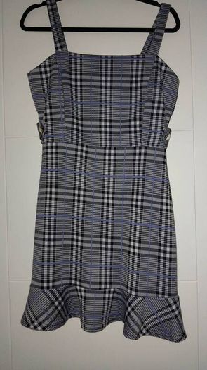 Ladies Quiz Dress