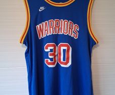 Basketball Jersey. Golden State Warriors Steph Curry Number 30. Collect In Dublin Or Receive Via Post.