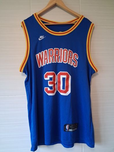 Basketball Jersey. Golden State Warriors Steph Curry Number 30. Collect In Dublin Or Receive Via Post.