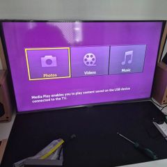 42 inch Samsung TV