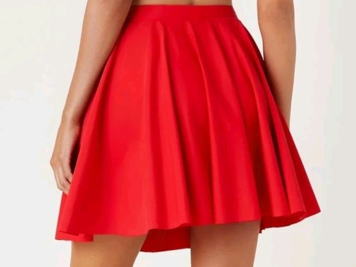 Red Ruffle Hem Bikini Skort, size S