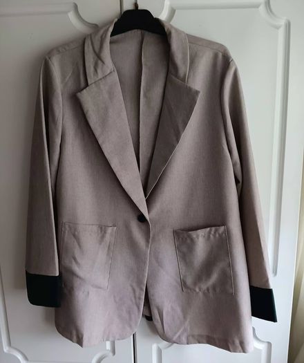 Lightweight single button Jacket