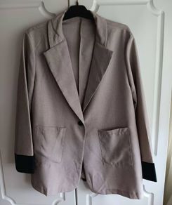 Lightweight single button Jacket