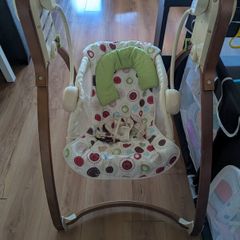Fisher-Price Baby Studio Swing