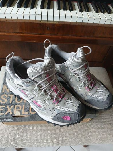 North face trainers new Postage included