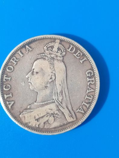Vicky Double Florin