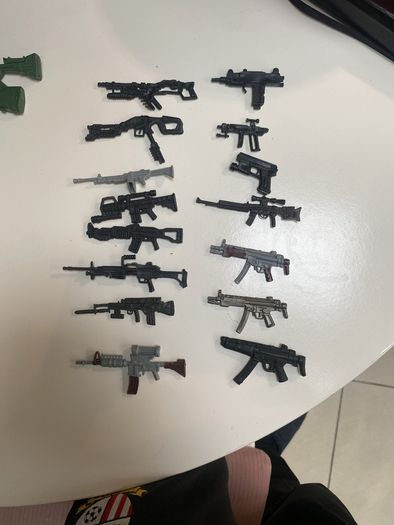 gi joe / action man weapons
