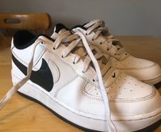 Nike Air Force size 6