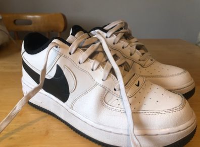Nike Air Force size 6