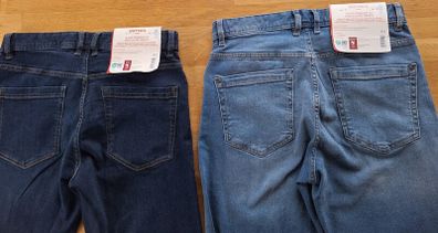 Two pairs of Esmara Men's Straight Fit Jeans - Size 32/32