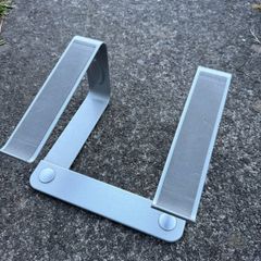 laptop stand