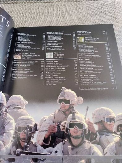 Commanders history's greatest military leaders by R G Grant hardback with dustcover in very good condition coffee table size book 350 pages FREE STANDARD POSTAGE INCLUDED