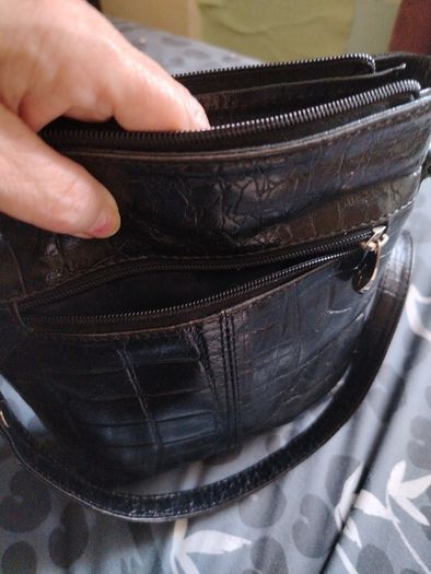 beautiful designer ashwood genuine leather black bag