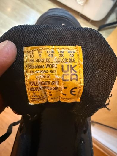 Skechers Work slip resistant shoes in black, size UK 9 / EU 43