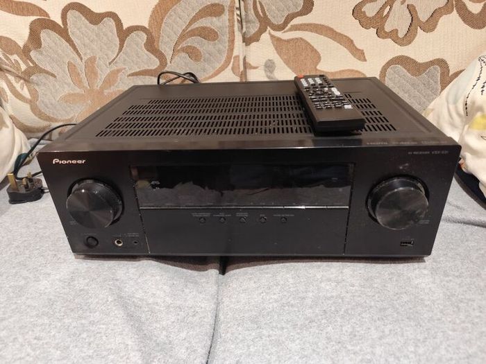 Faulty Pioneer VSX-531 red HDMI light flashing, no power up