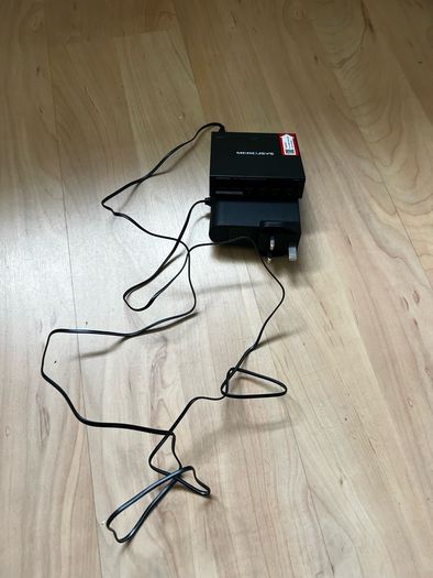 Used Mercusys 100mb POE+ Networking switch