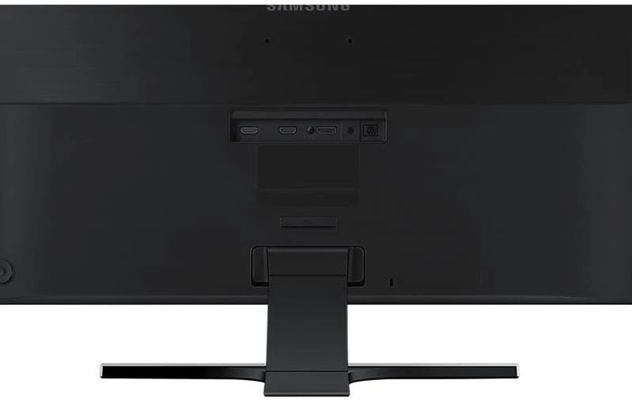 Samsung U28E590 28 Inch UHD 4K Monitor - Ultra HD 3840x2160, 1ms - 2 x HDMI, DisplayPort