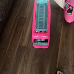 Barbie camper van