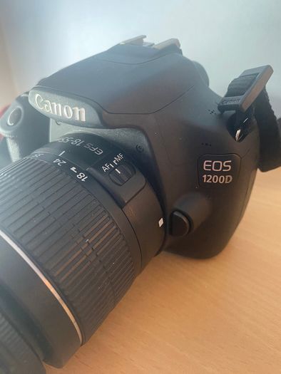 Canon Eos 1200d Dslr