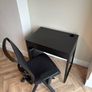 Desk and ergonomic office chair Image 2