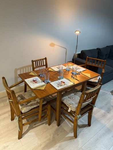 Drop Leaf Pine Table & Chairs
