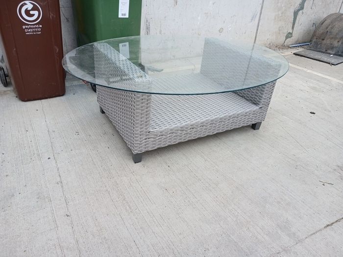 garden table