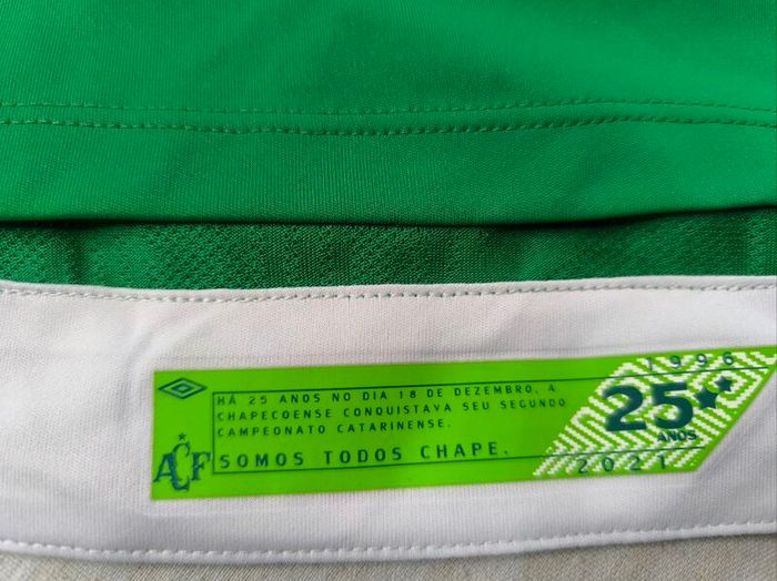 Mint 2021 Chapecoense Umbro Home Jersey Size XL Adults