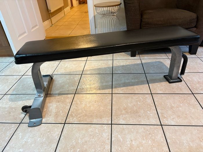 Utility Weight Bench, Cheap, Good Sturdy Bench!