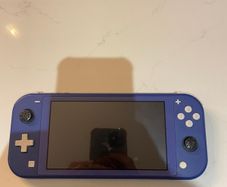 Nintendo switch lite with 8 games