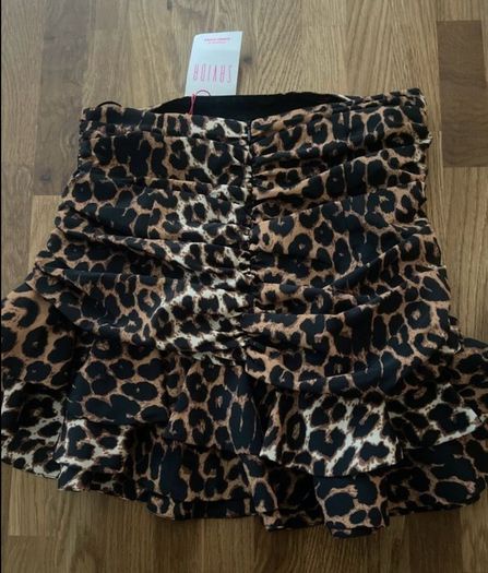 Brand New Savida Leopard Print Skirt Size Small