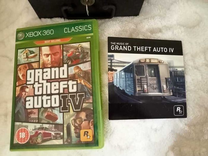 Grand Theft Auto IV Special Edition Xbox 360 - Complete Collector's Box Set