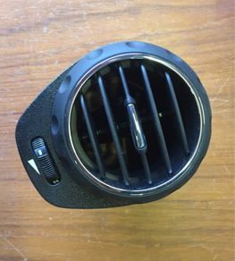 RH Dash Vent (Alfa Romeo 147/GT)