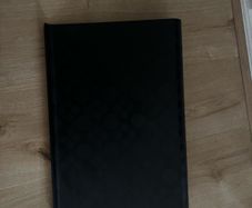 Free laptop stand in excellent condition