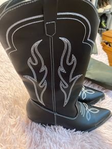Black cowboy boots