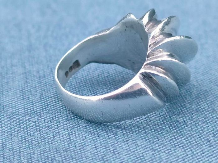 Solid Sterling silver Bombe ring