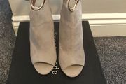Size uk4 Sweetsuede high heels