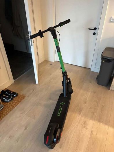 LOCO Motion Pro Electric Scooter Green