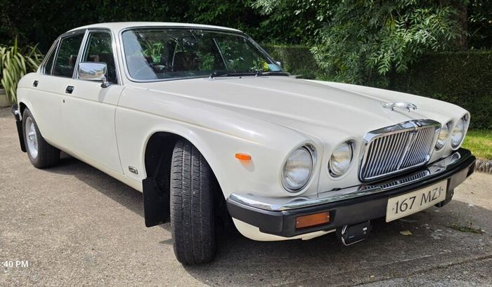 Jaguar XJ 1980 (Perfect wedding car)