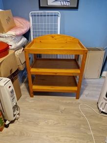 baby changing table