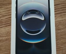 Apple iPhone 16E 128GB - Black