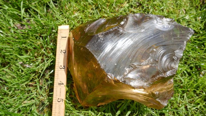 Natural Golden Andara Crystal 5,103 kg