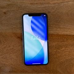 iPhone 11 Pro - 256GB - Excellent Condition + Accessories