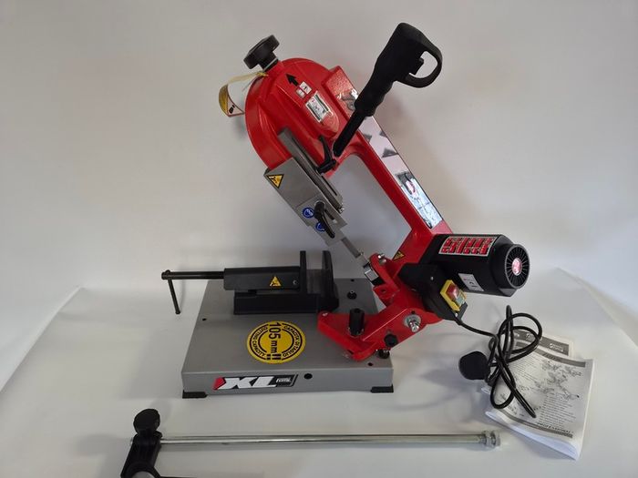 Femi 780XL Portable Metal Bandsaw